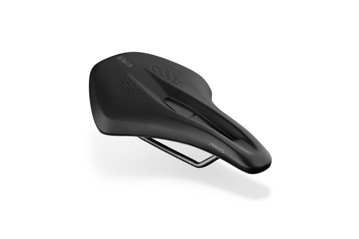 Седло 02-300501 Terra Argo X3 270х160мм черное FIZIK